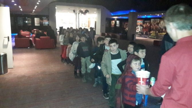 Arguvanlı çocuklar sinemayla buluşuyor