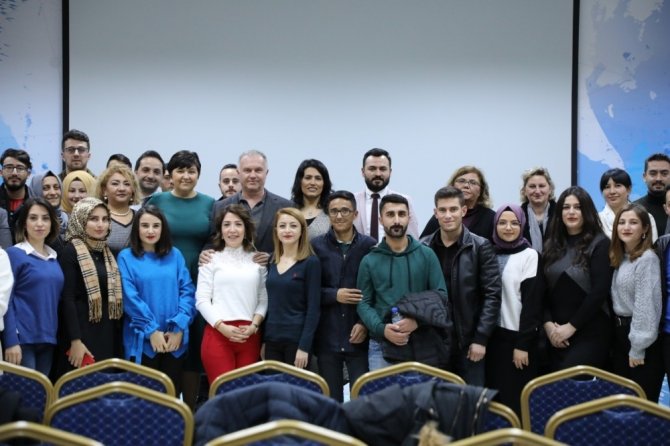 ‘Cengiz Aytmatov ve Türk Dünyası’ paneli gerçekleştirildi