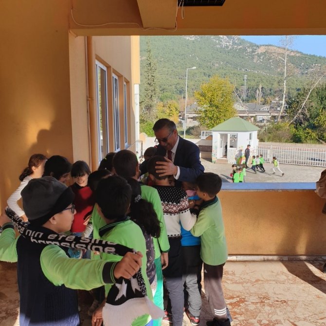 Başkan Topaloğlu Yerli Haftası’nda öğrencilerle buluştu