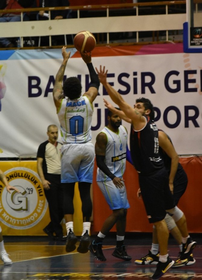 Myles Mack, Düzce Belediyespor’a 43 sayı attı