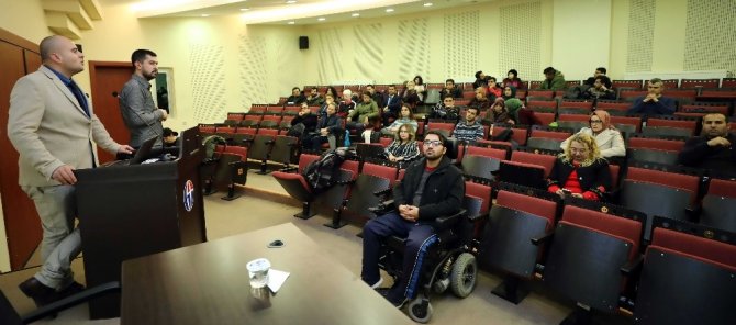 GAÜN’de engelli öğrenci çalıştayı düzenlendi