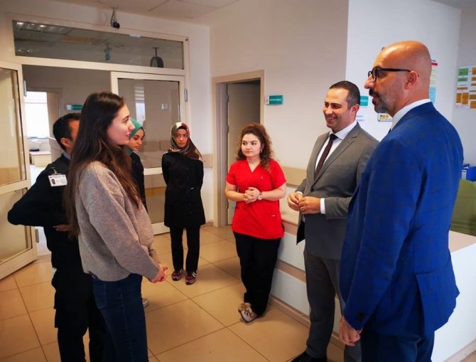 Erzincan İl Sağlık Müdürü Erkan Hirik ilçe devlet hastanelerini ziyaret etti