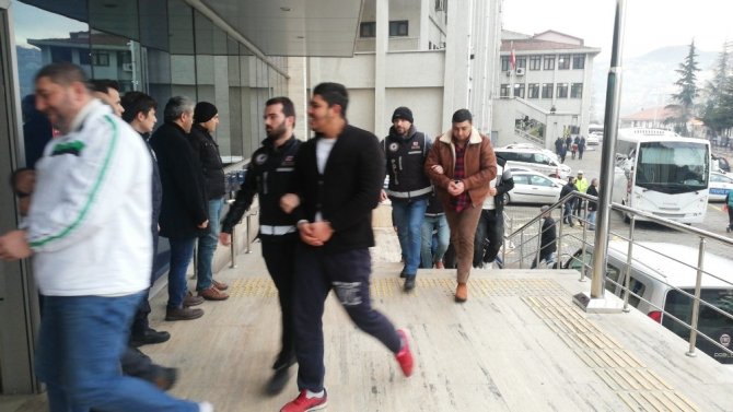 Zonguldak’ta tefeci operasyonu: 11 şüpheli adliyede