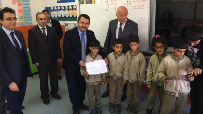 Yozgatlı beşizler karnelerini aldı