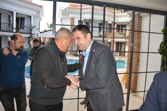 CHP Ortaca İlçe Başkanı Tezcan muhtarlarla bir araya geldi
