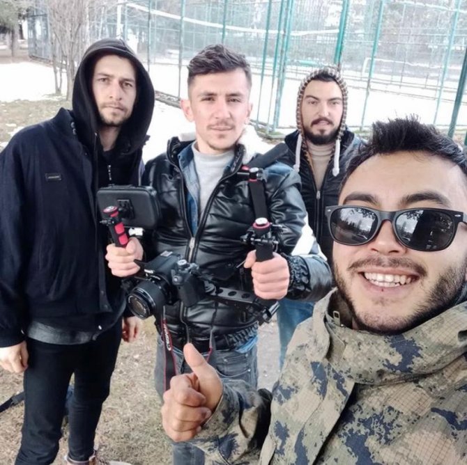 Boyacı ve pazarcı gençlerin çektiği rap klibi sosyal medyayı salladı