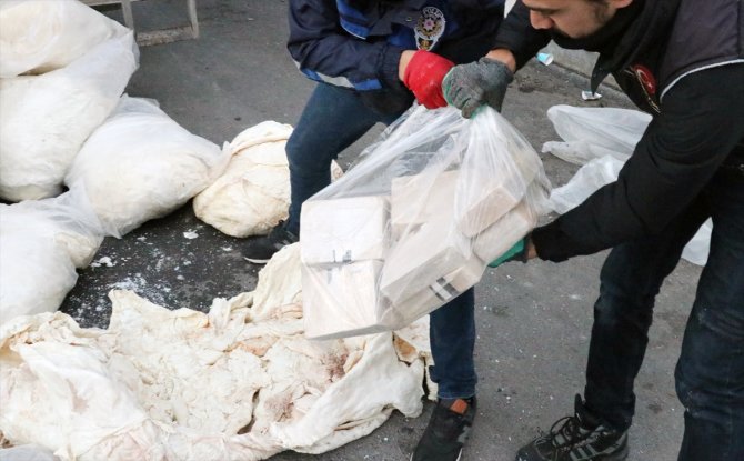 Erzincan'da ele geçirilen 1 ton 271 kilogram eroinin sanıkları hakim karşısına çıkacak
