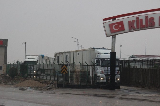 Elazığ’daki depremzedeler için Kilis’ten konteynerler gönderiliyor