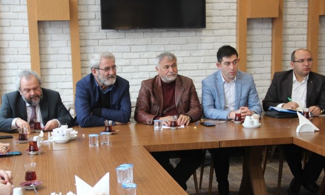 Kütahya’da Birlik Vakfı’nın yeni yönetimi belirlendi
