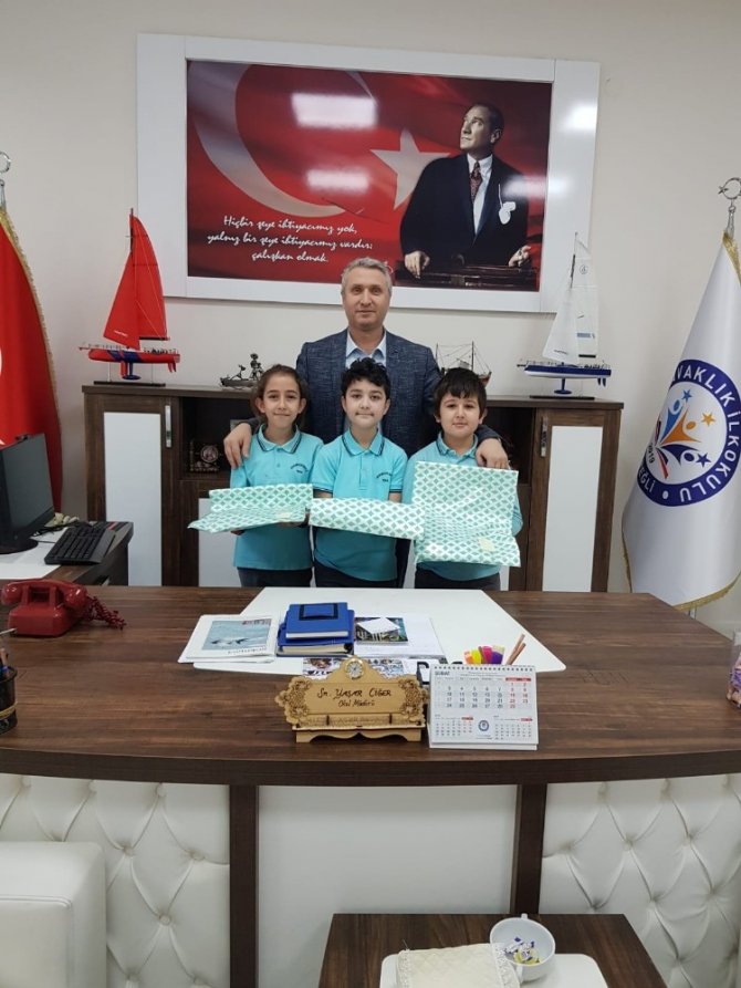 Dünya birincilerinin 3’ü Kavaklık İlkokulu’ndan çıktı