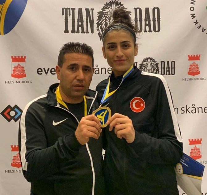 Hatice Kübra’dan bir şampiyonluk daha