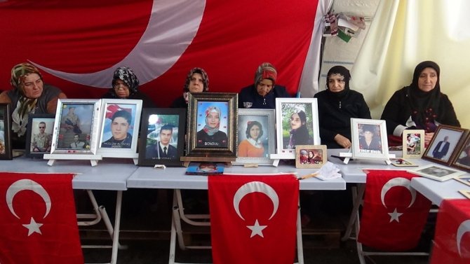 HDP önündeki ailelerin evlat nöbeti 171’inci gününde