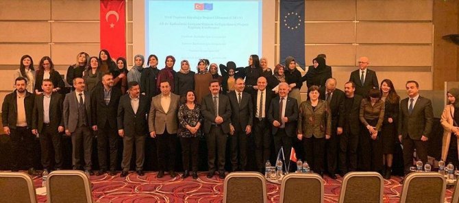 AB ile Kadın Girişimcilerin Geliştirilmesi Projesinin kapanış konferansı Ankara’da düzenlendi