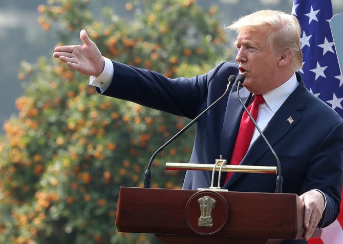 Trump: “Afganistan ve Hindistan, Keşmir sorununu çözmeli”