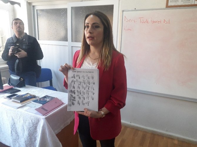 Kozan’da Türk İşaret Dili Kursu