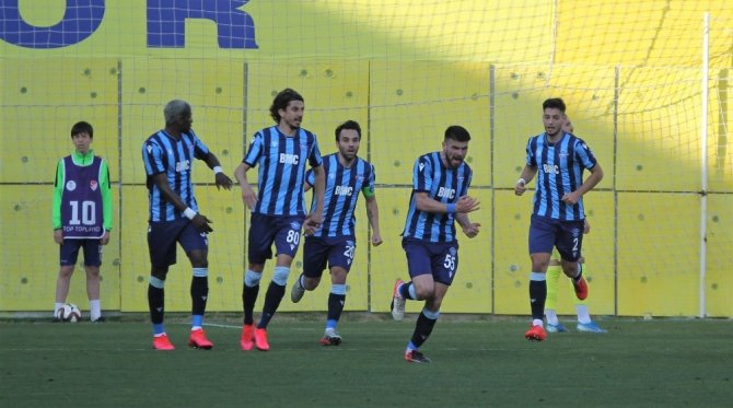 TFF 1. Lig: Menemenspor: 2 - Adana Demirspor: 3