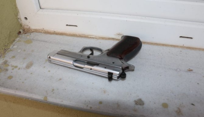 Ceyhan’da silah ve uyuşturucu operasyonu: 5 gözaltı