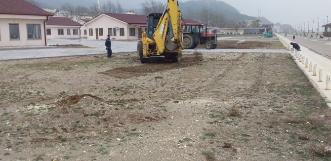 Karacabey sahilleri tatil sezonuna hazırlanıyor