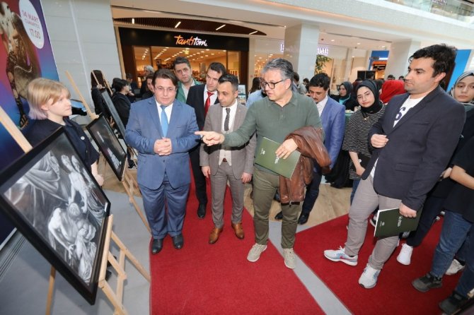 Lise öğrencileri ’Cemre zamanı’ adlı resim sergisi açtı