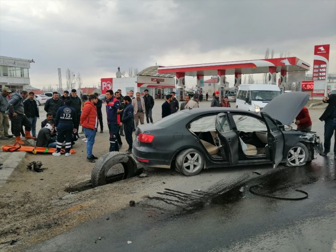 Ağrı'da trafik kazasında bir kişi yaralandı