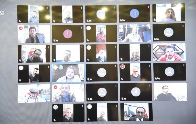 Belediye Başkanı, basın toplantısını ’Videokonferans’ yöntemiyle yaptı