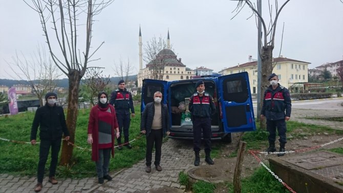Düzce Belediyesi’nden ihtiyaç sahiplerine yardım eli