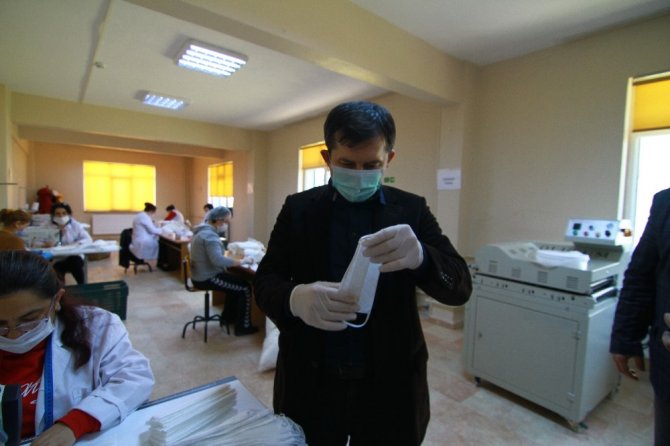 Edirne’de günlük 10 bin adet maske üretilecek