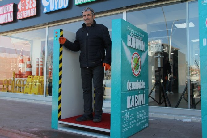 Korona virüse karşı yerli ve milli dezenfektan kabini