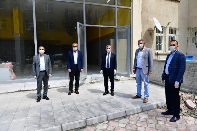 Çukurdere Mahallesi kitap kafe hizmete hazırlanıyor