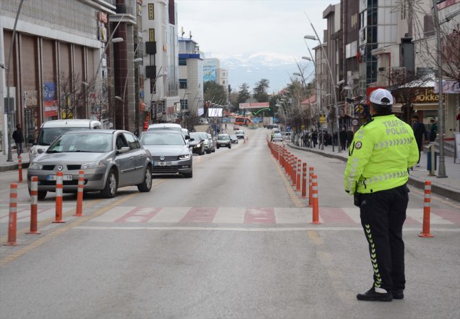 Yurt genelinde "Evde kal" çağrısına büyük oranda uyuluyor