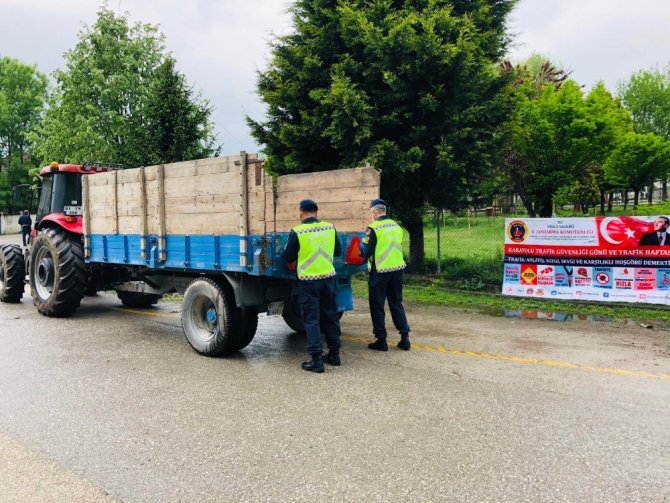 Güvenli traktör kullanımı ve sağlıklı tarım projesi Düzce’de hayata geçirildi