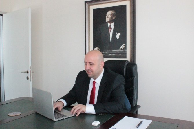 PETFORM Yönetim Kurulu Başkanı Kalay: “Enerji ve Tabii Kaynaklar Bakanlığının yaptığı düzenlemeleri çok faydalı ve yerinde buluyoruz”