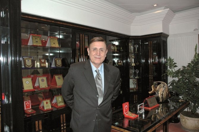 Efsane sanayici vefatının 12. yıldönümünde de unutulmadı