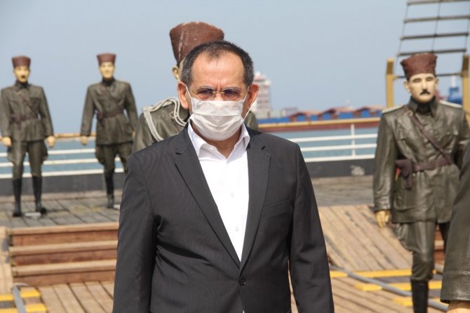 Başkan Demir: “Gençlerimiz Atatürk’ün işaret ettiği amaca ulaşmak için sürekli çalışmalı”