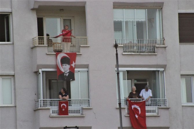 Uşak coşkulu 19 Mayıs kutlaması