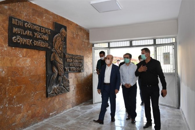 Adana’da 11 okul güçlendirildi