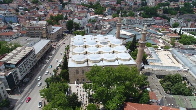 Binlerce Bursalı Tarihi Ulucami’de buluştu