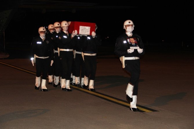 Şehit polis Atakan Arslan’ın cenazesi Samsun’da