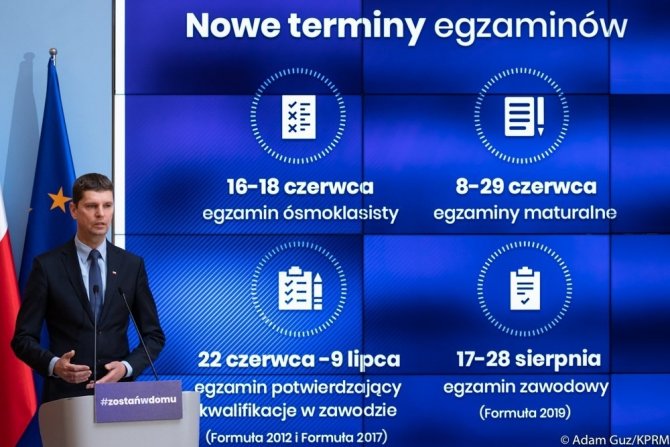 Polonya’da okullar 2020 öğretim yılının sonuna kadar kapalı kalacak