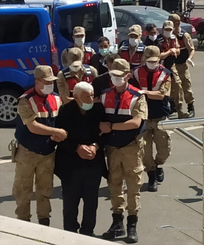 Erzurum'da 5 kişinin öldüğü silahlı kavganın zanlıları adliyeye sevk edildi