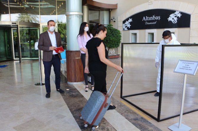 Türkiye’de ikinci ’Güvenli Turizm Belgesi’ Alanya’daki otele verildi