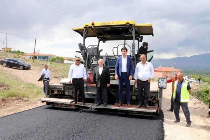 Erzincan’da asfalt sezonu açıldı