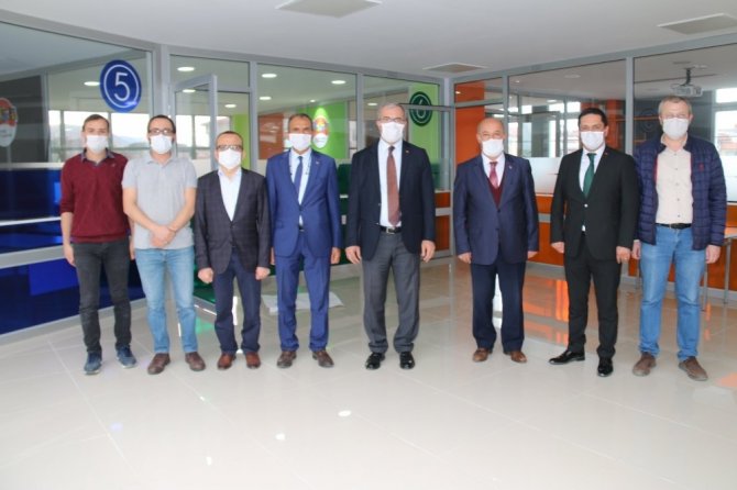 Kütahya’ya Türkiye’nin ilk otonom robot araç algoritma geliştirme merkezi