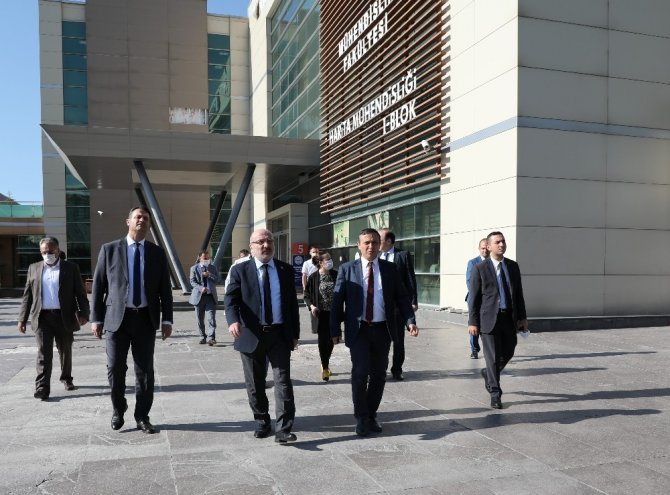 Erciyes Üniversitesi Rektöründen, Kayseri Üniversitesi Rektörüne ’Hayırlı Olsun’ Ziyareti