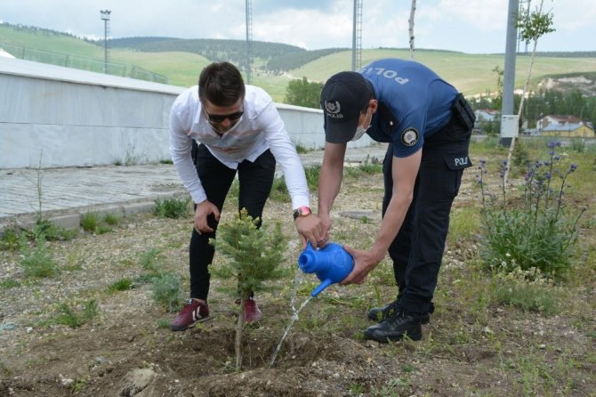 Sarıkamış’ta Jandarma 181. Yıldönümünü Ağaç Dikerek Kutladı