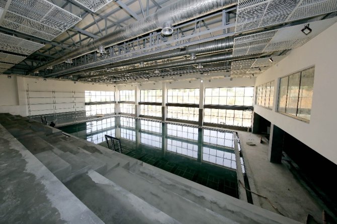 Çiğdem Yüzme Havuzu’nda çalışmalar hızlandı