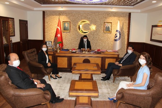 ADÜ’de bankacılık hizmetleri ve promosyonu için imzalar atıldı