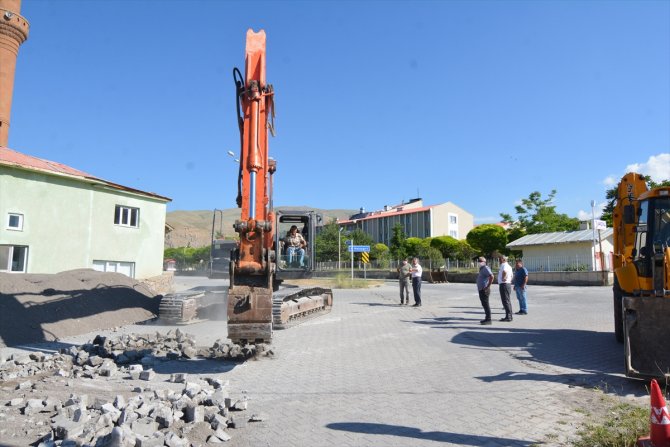 Adilcevaz Onkoloji Hastanesi'nin altyapı çalışması yenileniyor