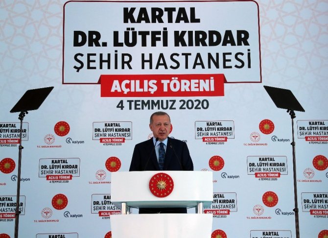 Cumhurbaşkanı Erdoğan: "Türkiye’yi 3 kıtanın sağlık merkezi yapma hedefimizde kararlıyız”
