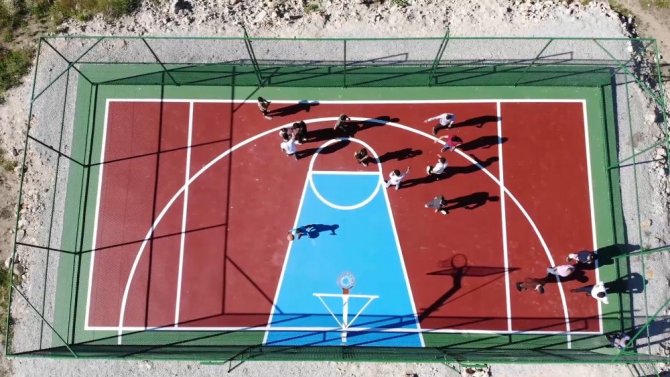 Pursaklar’da her mahalleye mini basketbol sahası